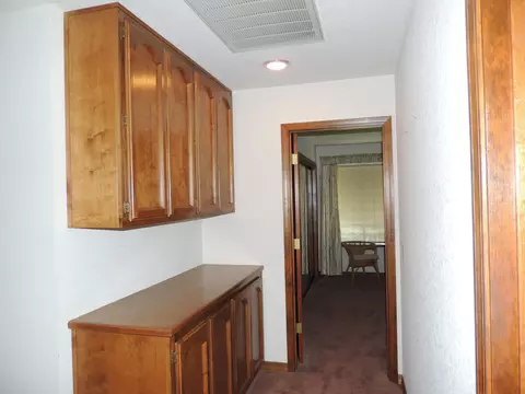 1951 Cumberland Dr, Redding, CA 96001 photo 18