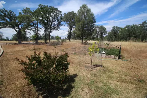 9085 Stillwater Rd, Redding, CA 96002 photo 23