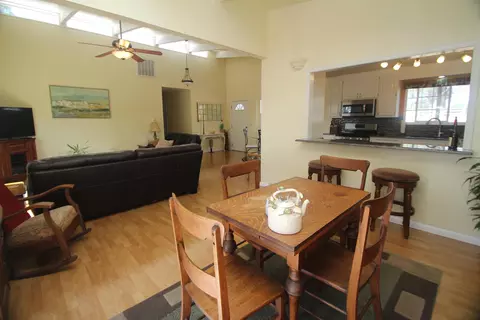 9085 Stillwater Rd, Redding, CA 96002 photo 5