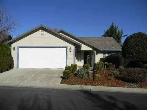 265 Mammoth Path, Redding, CA 96003 photo 1