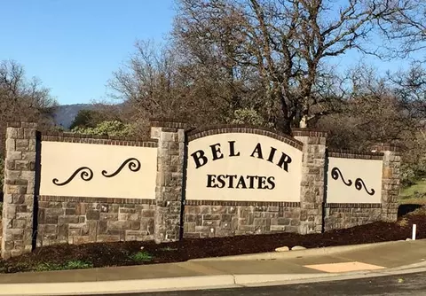 720 Bellagio, Redding, CA 96003 photo 2