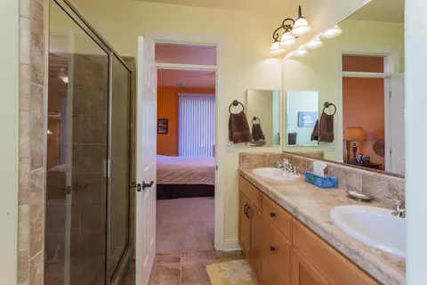 720 Bellagio, Redding, CA 96003 photo 29