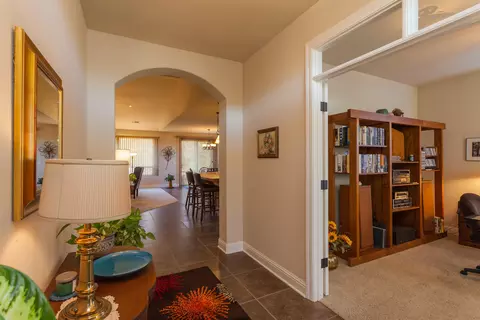 720 Bellagio, Redding, CA 96003 photo 6