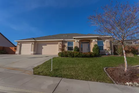 720 Bellagio, Redding, CA 96003 photo 1