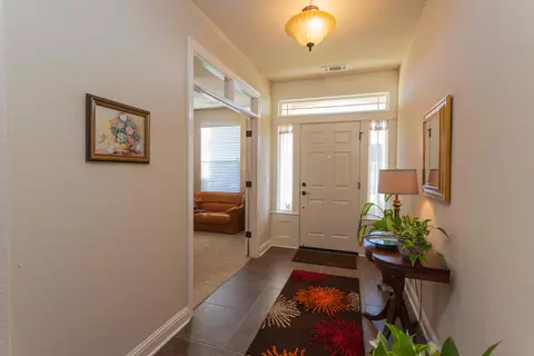 720 Bellagio, Redding, CA 96003 photo 4