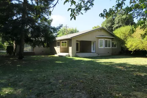 2968 Sacramento, Redding, CA 96001 photo 19
