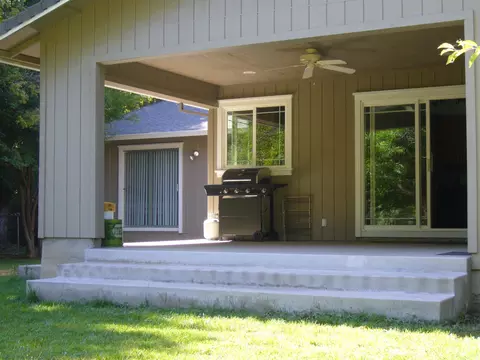 2968 Sacramento, Redding, CA 96001 photo 10