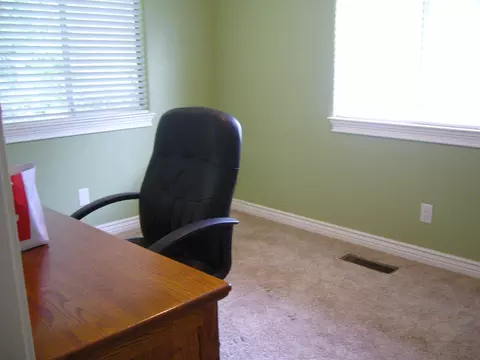 2968 Sacramento, Redding, CA 96001 photo 3