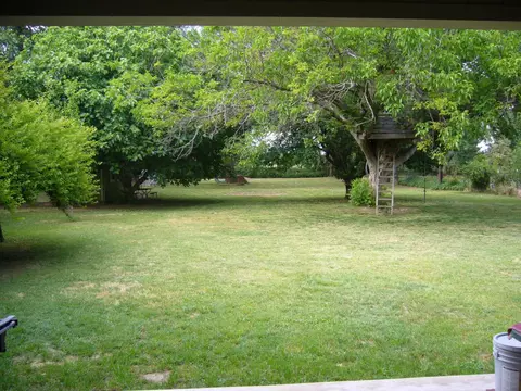 2968 Sacramento, Redding, CA 96001 photo 6