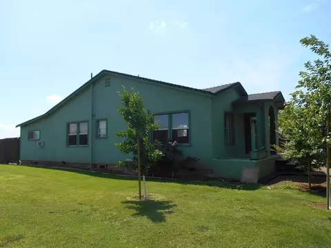 6963 Amber Ln, Redding, CA 96002 photo 2