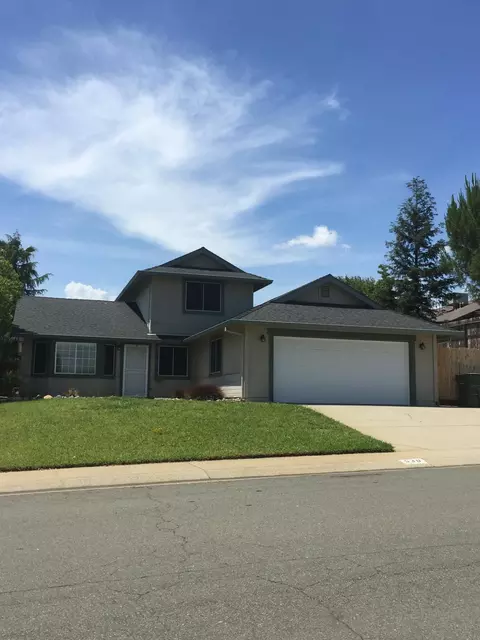 530 Whet Owl, Redding, CA 96003 photo 1