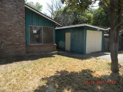 419 Roundup Ave, Red Bluff, CA 96080 photo 4