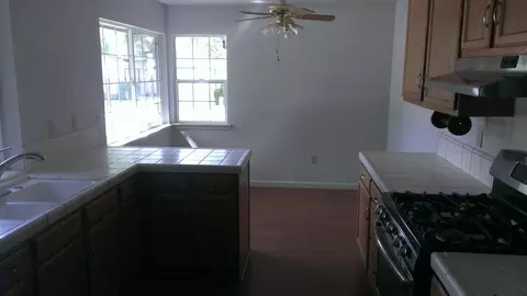 112 Yolla Bolly Trl, Redding, CA 96003 photo 2