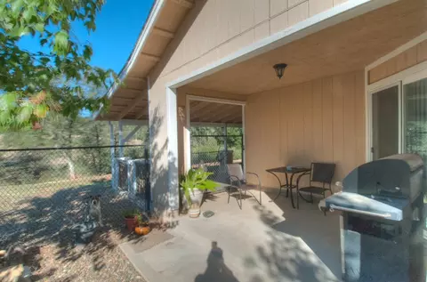 21644 Kathy Ln, Redding, CA 96003 photo 15