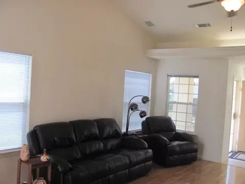 1766 Vineyard Trl, Redding, CA 96003 photo 5