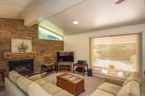 3352 Wortley Ln, Redding, CA 96001 photo 11