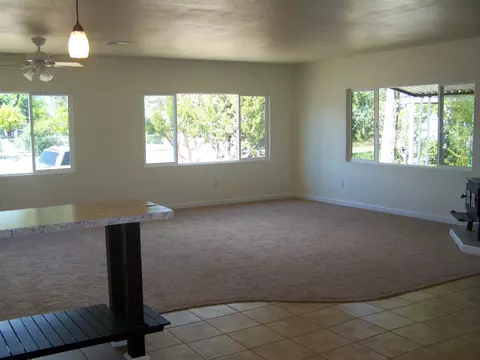 4569 White River Dr, Redding, CA 96003 photo 3