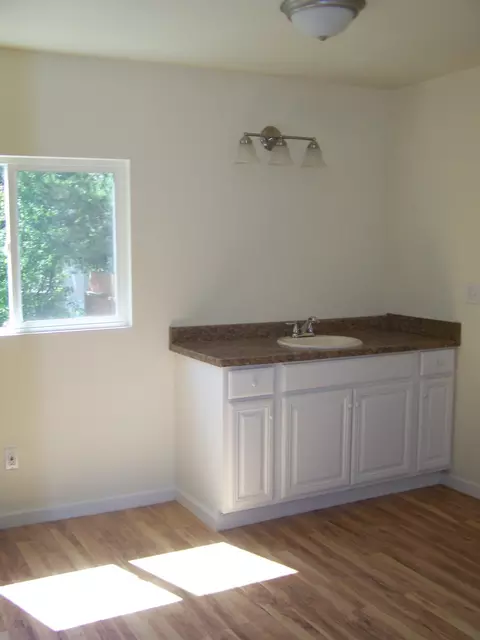 4569 White River Dr, Redding, CA 96003 photo 10