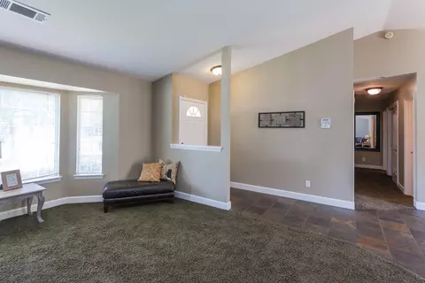 2888 Salmonberry Dr, Redding, CA 96003 photo 3