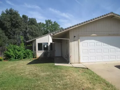 1427 Murieta Loop, Redding, CA 96002 photo 1