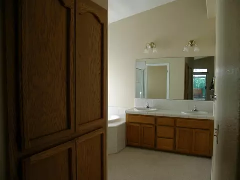 4651 Tralee Ln, Redding, CA 96001 photo 17