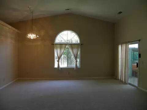 4651 Tralee Ln, Redding, CA 96001 photo 6