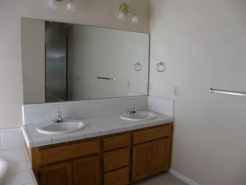 4651 Tralee Ln, Redding, CA 96001 photo 18