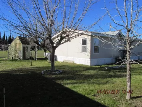 22043 Weed Ct, Red Bluff, CA 96080 photo 2
