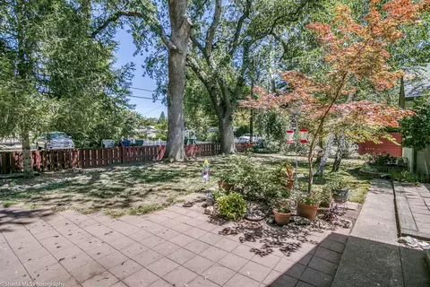 3465 Pioneer Ln, Redding, CA 96001 photo 6