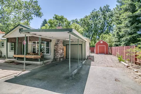 3465 Pioneer Ln, Redding, CA 96001 photo 4