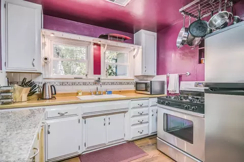 3465 Pioneer Ln, Redding, CA 96001 photo 9