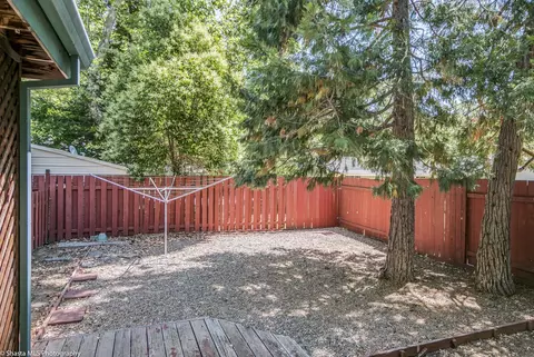 3465 Pioneer Ln, Redding, CA 96001 photo 25