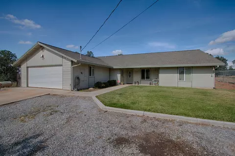 10150 Abernathy Ln, Redding, CA 96003 photo 2