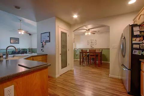 10150 Abernathy Ln, Redding, CA 96003 photo 8
