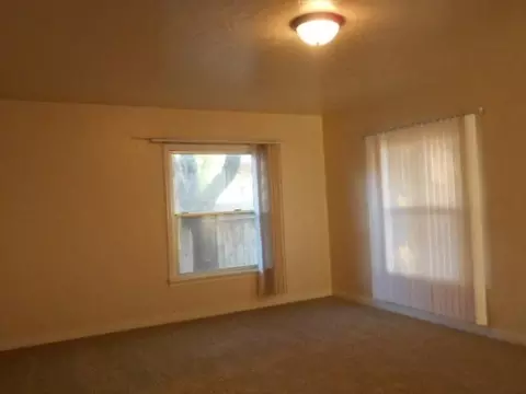 2249 Waldon, Redding, CA 96001 photo 4