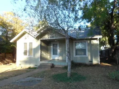 2249 Waldon, Redding, CA 96001 photo 1