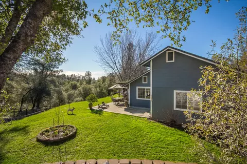 14057 Bear Mountain Rd, Redding, CA 96003 photo 20
