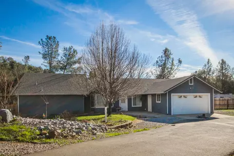 14057 Bear Mountain Rd, Redding, CA 96003 photo 1