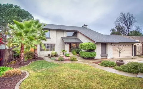 3837 Wasatch Dr, Redding, CA 96001 photo 1