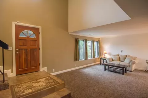 3837 Wasatch Dr, Redding, CA 96001 photo 5