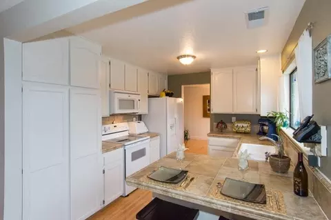 3837 Wasatch Dr, Redding, CA 96001 photo 10