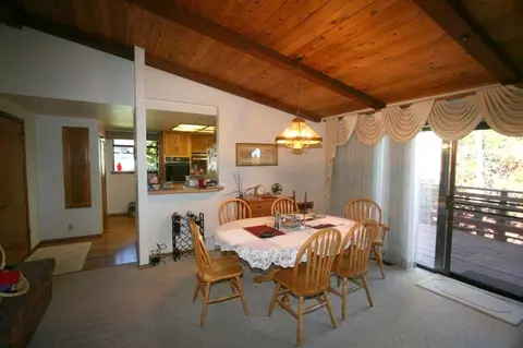 597 Royal Oaks Dr, Redding, CA 96001 photo 5