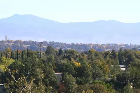 597 Royal Oaks Dr, Redding, CA 96001 photo 23