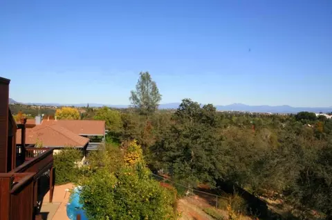 597 Royal Oaks Dr, Redding, CA 96001 photo 8