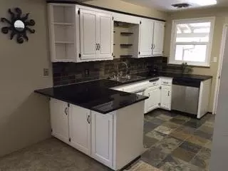 2073 Sycamore Dr, Redding, CA 96001 photo 11