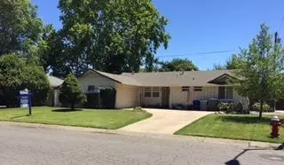 2073 Sycamore Dr, Redding, CA 96001 photo 6