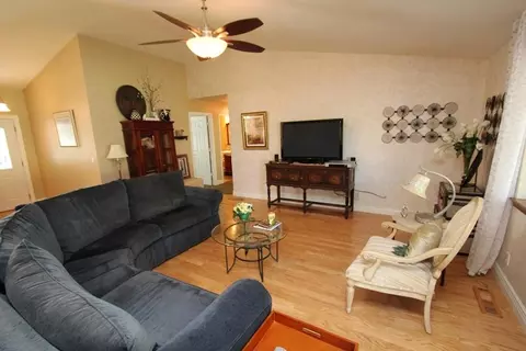 2185 Kildare Dr, Redding, CA 96001 photo 18
