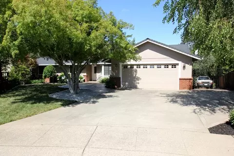 2185 Kildare Dr, Redding, CA 96001 photo 6