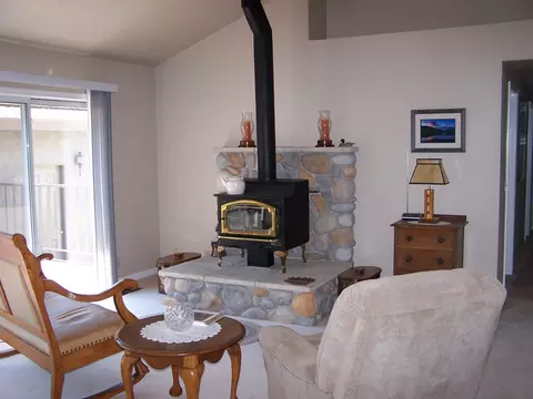 3137 Lake Redding Dr, Redding, CA 96003 photo 7