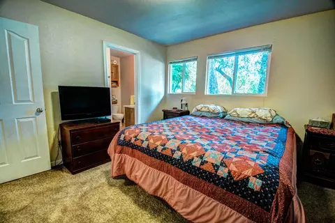 17857 Walker Mine Rd, Redding, CA 96003 photo 18